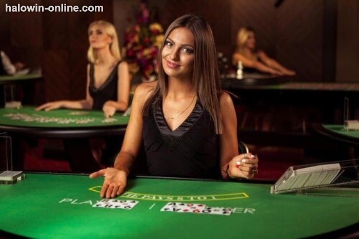 First Step to Live Baccarat Online