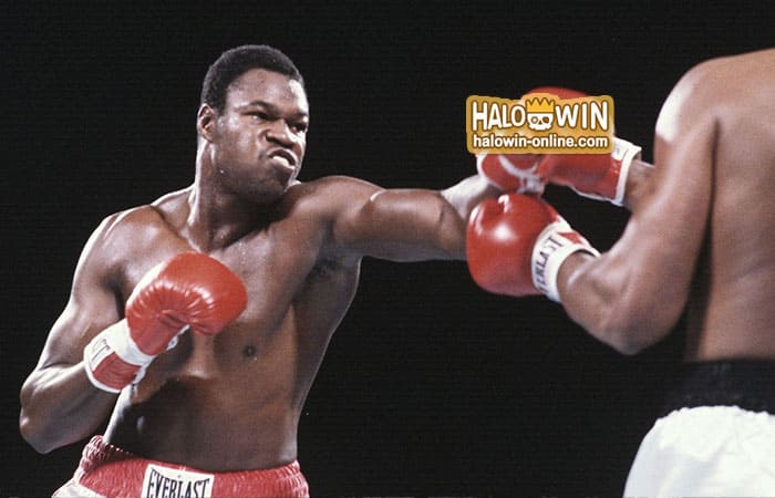Top 10 Heavyweights Boxer from the Boxing Hall of Fame - Larry Holmes