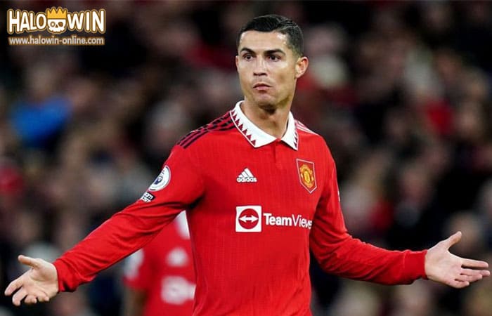Manchester United terminate Cristiano Ronaldo's contract during 2022 FIFA World Cup