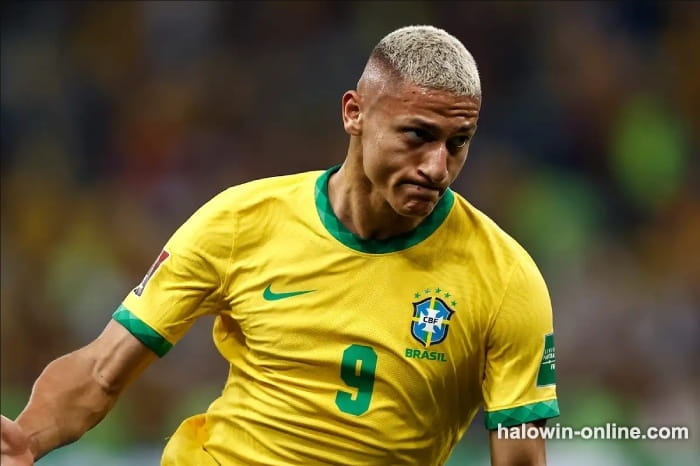 FIFA NEWS: Racism in Sports, Richarlison Been Thrown Banana